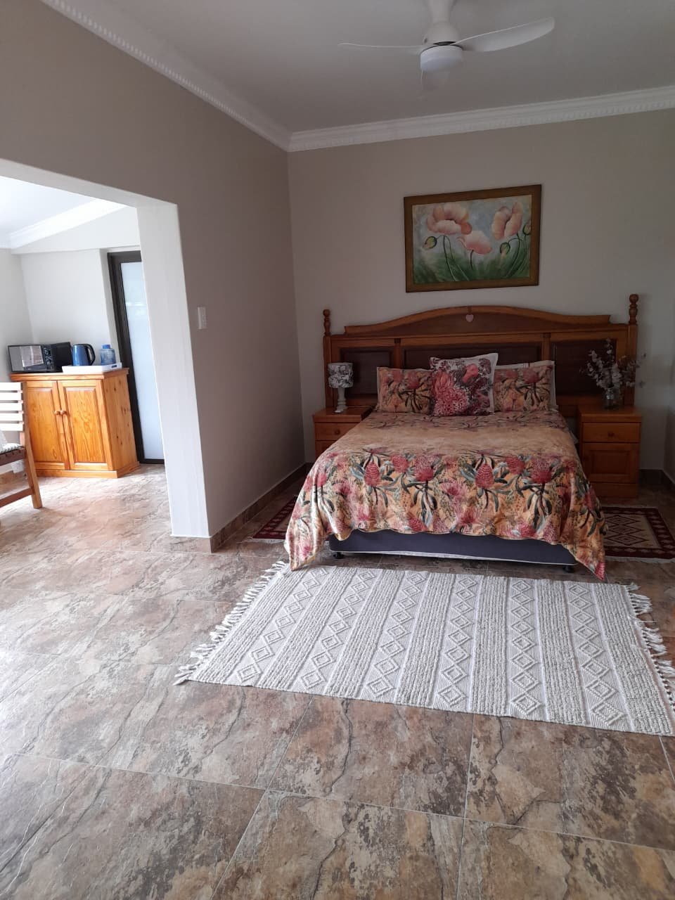 The Benguela Suite - family room at Benguela B&B